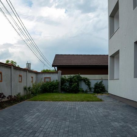 Solomon Apartments Ap 2 Sîngeorgiu de Mureş Buitenkant foto