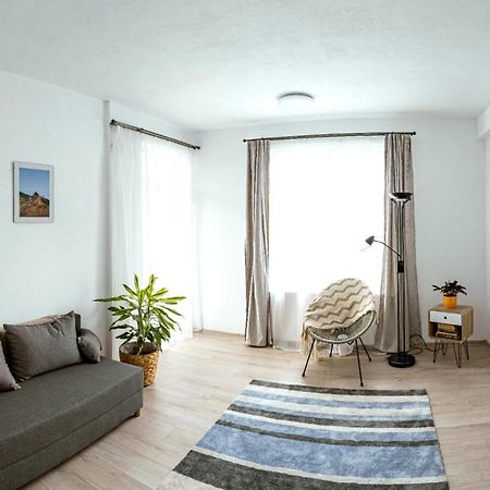 Solomon Apartments Ap 2 Sîngeorgiu de Mureş Buitenkant foto