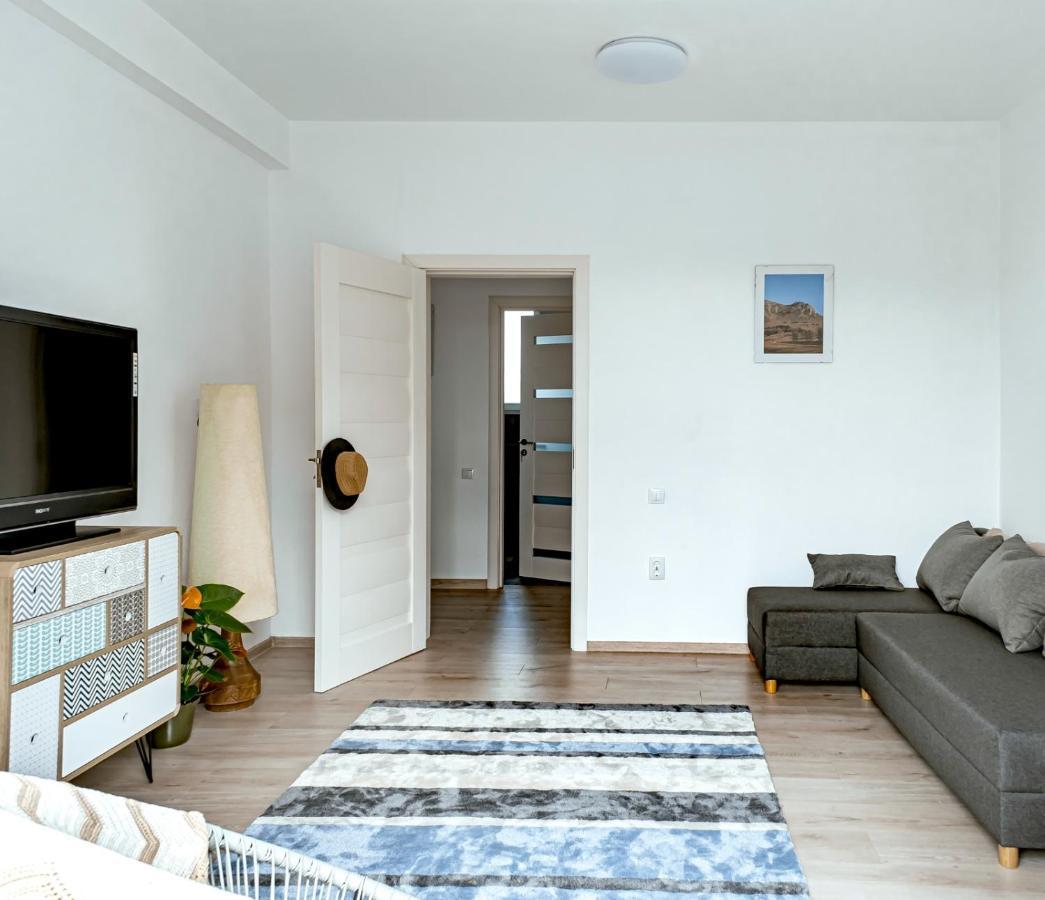 Solomon Apartments Ap 2 Sîngeorgiu de Mureş Buitenkant foto