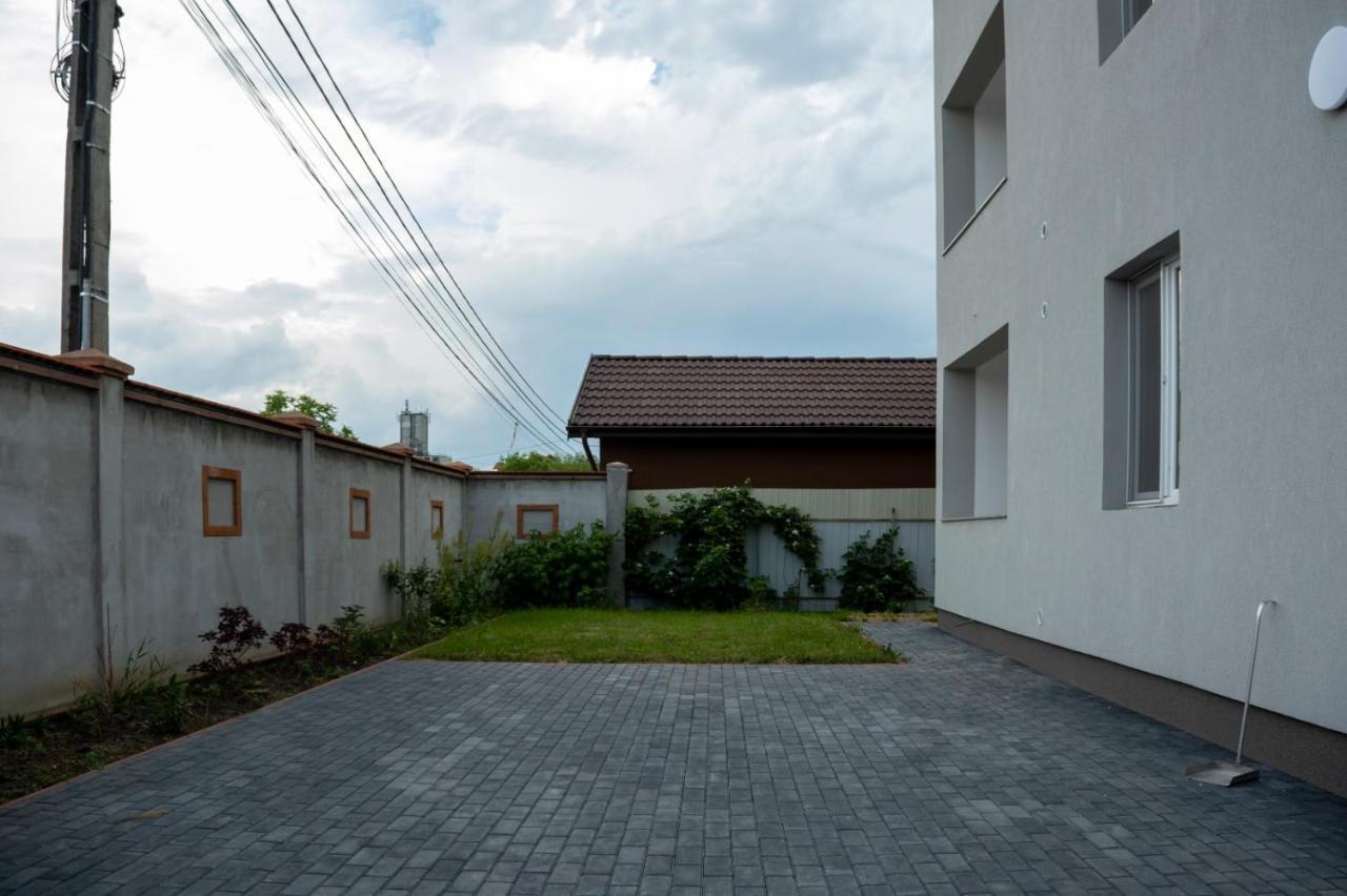 Solomon Apartments Ap 2 Sîngeorgiu de Mureş Buitenkant foto