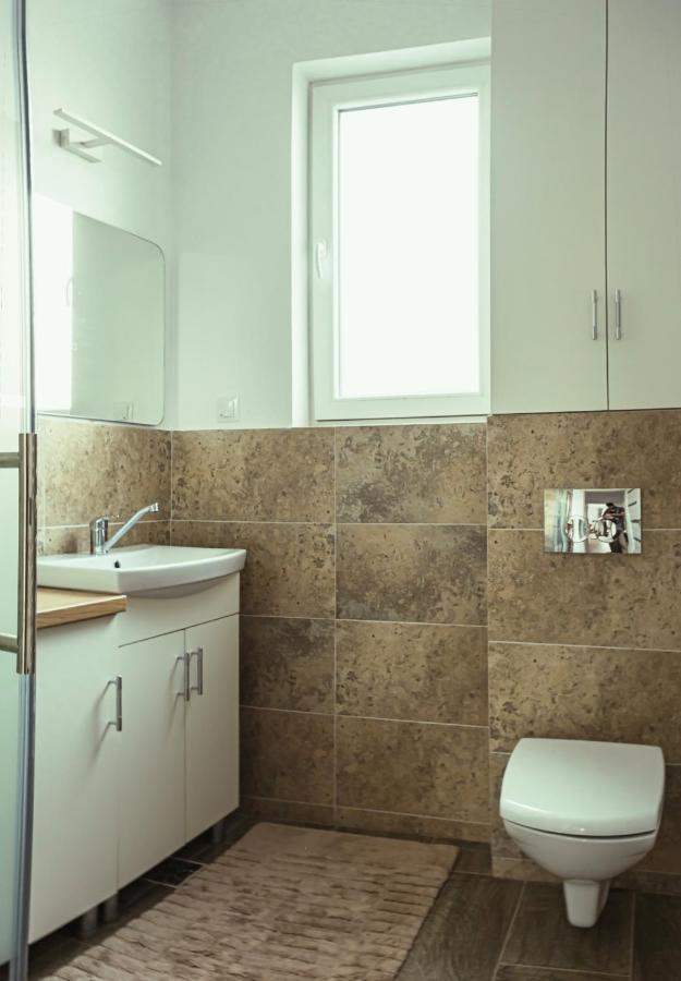 Solomon Apartments Ap 2 Sîngeorgiu de Mureş Buitenkant foto